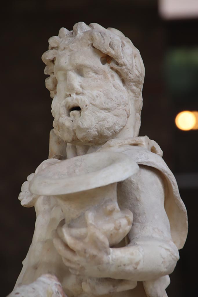 Villa of Poppaea, Oplontis, October 2023.
Detail of statuette of Centaur holding a club and a crater, on display in Room 21. Photo courtesy of Klaus Heese.