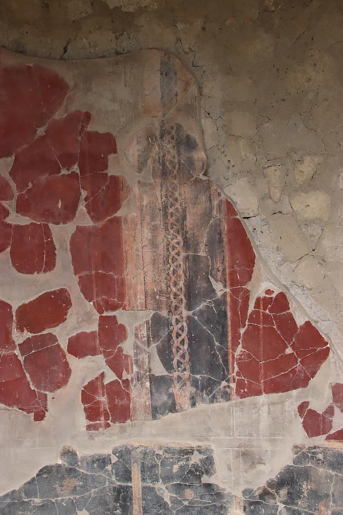Oplontis Villa of Poppea, May 2024.
Portico 40, west wall, detail of painted decoration. Photo courtesy of Klaus Heese.
