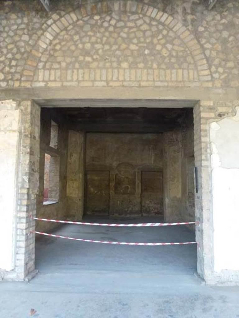 Oplontis, September 2011. Area 60, west portico wall with doorway to room 74. Looking west. Photo courtesy of Michael Binns.