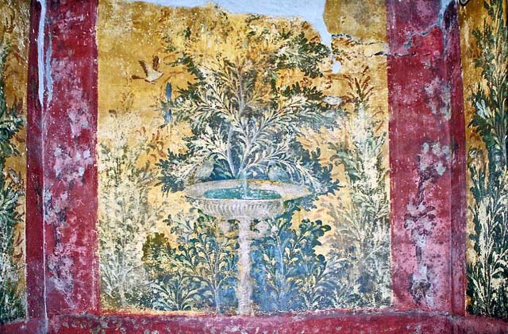 Oplontis Villa of Poppea, October 2001. Room 61, detail of painted south wall.
Photo courtesy of Peter Woods.