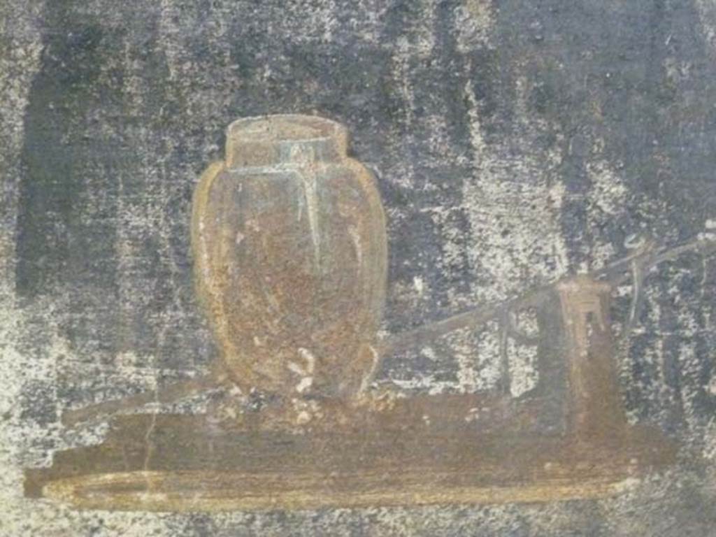 Oplontis, May 2011. Corridor 77, detail from centre of panel. Photo courtesy of Michael Binns.