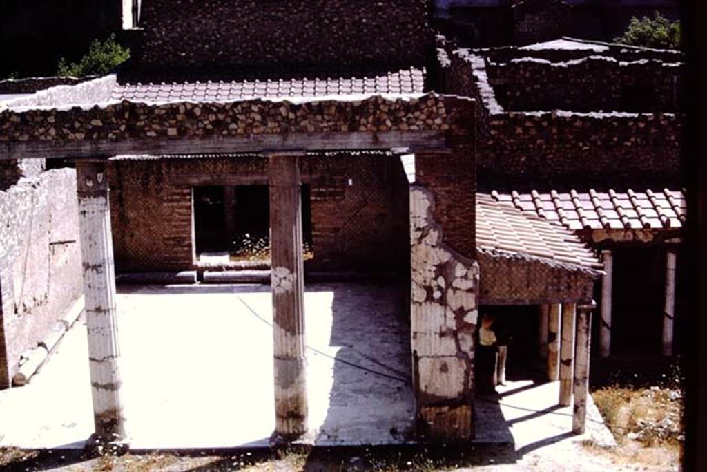 Oplontis, 1973. Looking south to large salon, 21 (12). Photo by Stanley A. Jashemski.
Source: The Wilhelmina and Stanley A. Jashemski archive in the University of Maryland Library, Special Collections (See collection page) and made available under the Creative Commons Attribution-Non Commercial License v.4. See Licence and use details. J73f0383