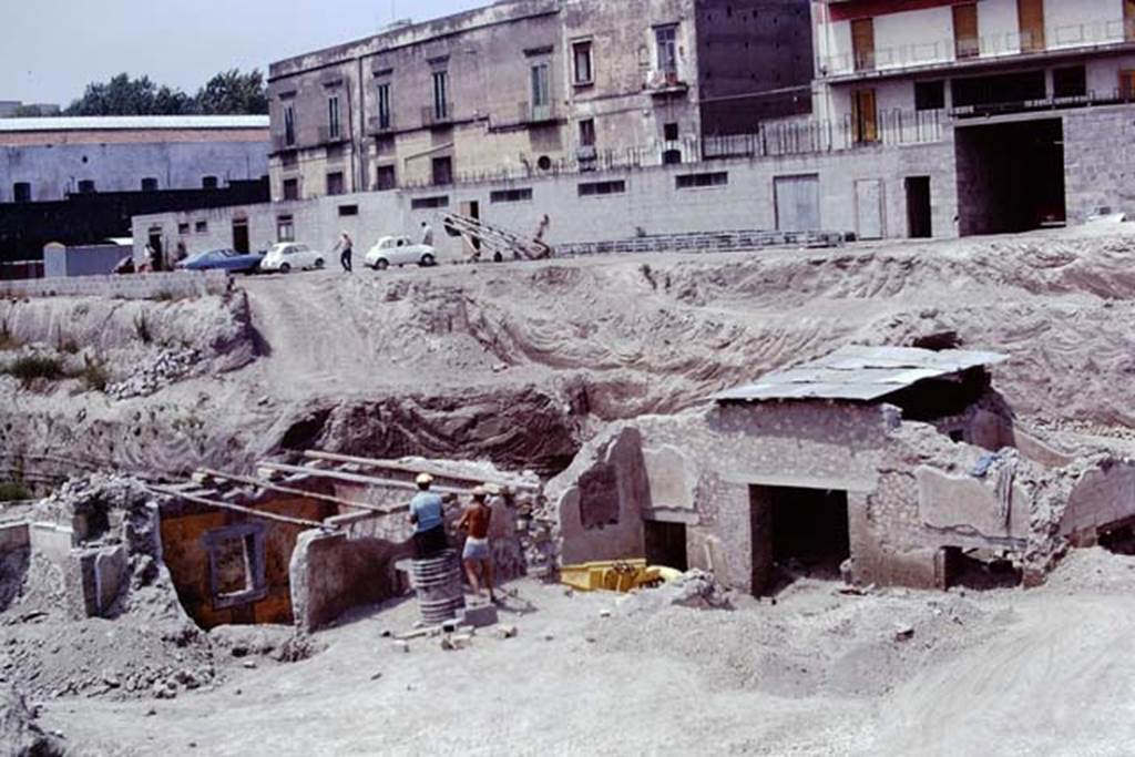 Oplontis, 1975. Looking north-west towards area being excavated, rooms 75/68 on left, and doorways to rooms 71/70/72, right of centre. Photo by Stanley A. Jashemski.
Source: The Wilhelmina and Stanley A. Jashemski archive in the University of Maryland Library, Special Collections (See collection page) and made available under the Creative Commons Attribution-Non Commercial License v.4. See Licence and use details. J75f0158