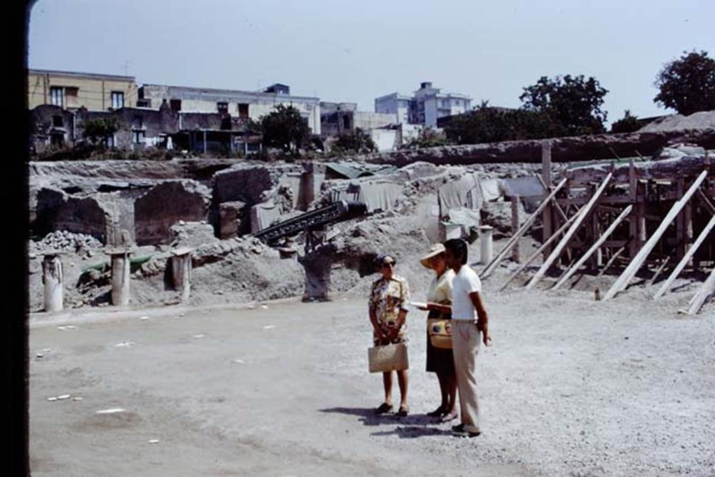 Oplontis, 1975. Looking north-east from area 59 the south-east peristyle, towards the rooms on the east side of the villa. Photo by Stanley A. Jashemski.
Source: The Wilhelmina and Stanley A. Jashemski archive in the University of Maryland Library, Special Collections (See collection page) and made available under the Creative Commons Attribution-Non Commercial License v.4. See Licence and use details. J75f0479