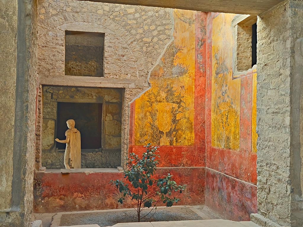 Oplontis Villa of Poppea, October 2023.
Room 68, looking across room towards south wall and window into room 65. Photo courtesy of Giuseppe Ciaramella.