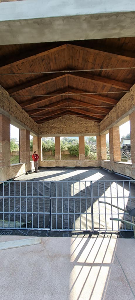 Stabiae, Villa Arianna, December 2023.
Room A, looking south to entrance doorway from terrace.
Photo courtesy of Miriam Colomer.