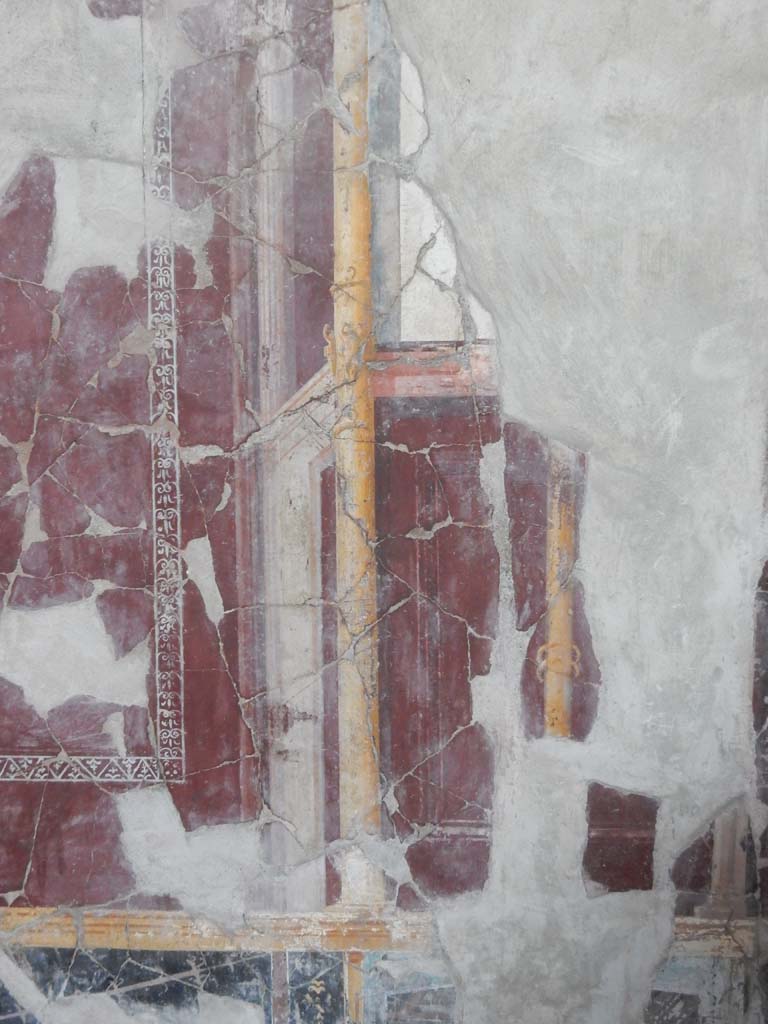 Stabiae, Villa Arianna, June 2019. Room 5, detail from east end of north wall.
Photo courtesy of Buzz Ferebee.