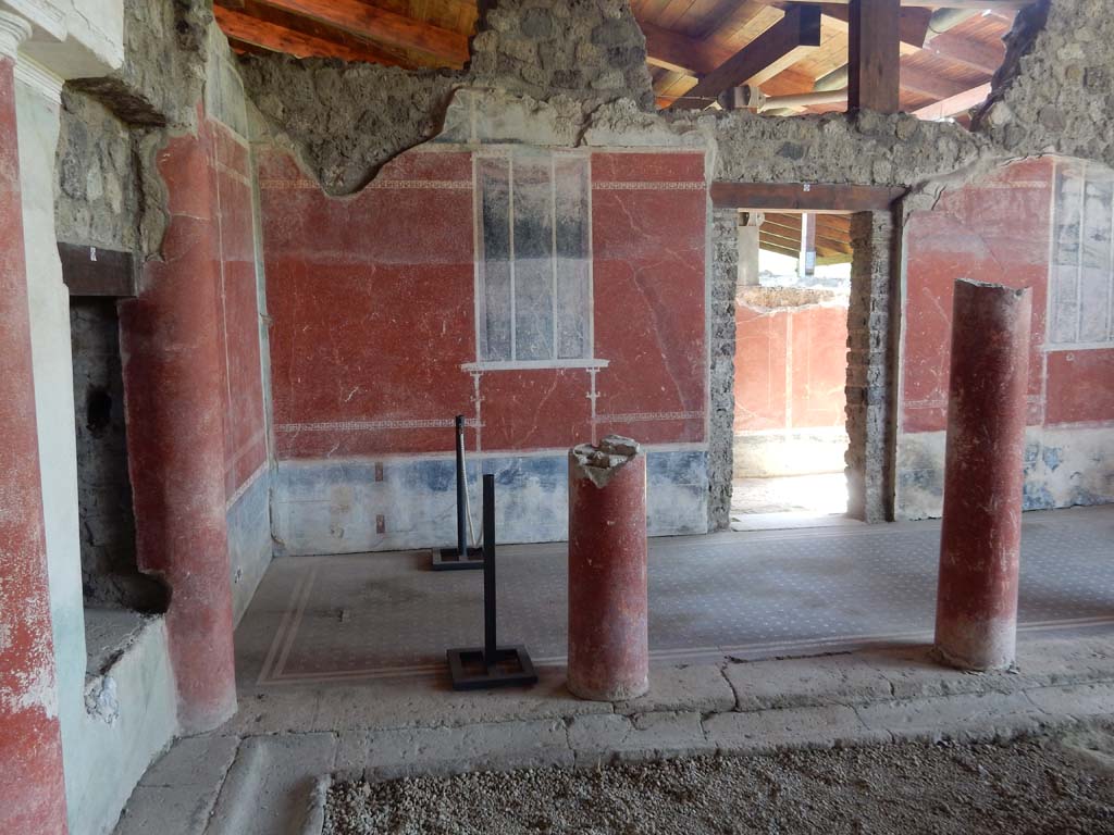 Stabiae, Villa Arianna, June 2019. W30, looking towards south wall with doorway leading to corridor W27, on right.
Photo courtesy of Buzz Ferebee.