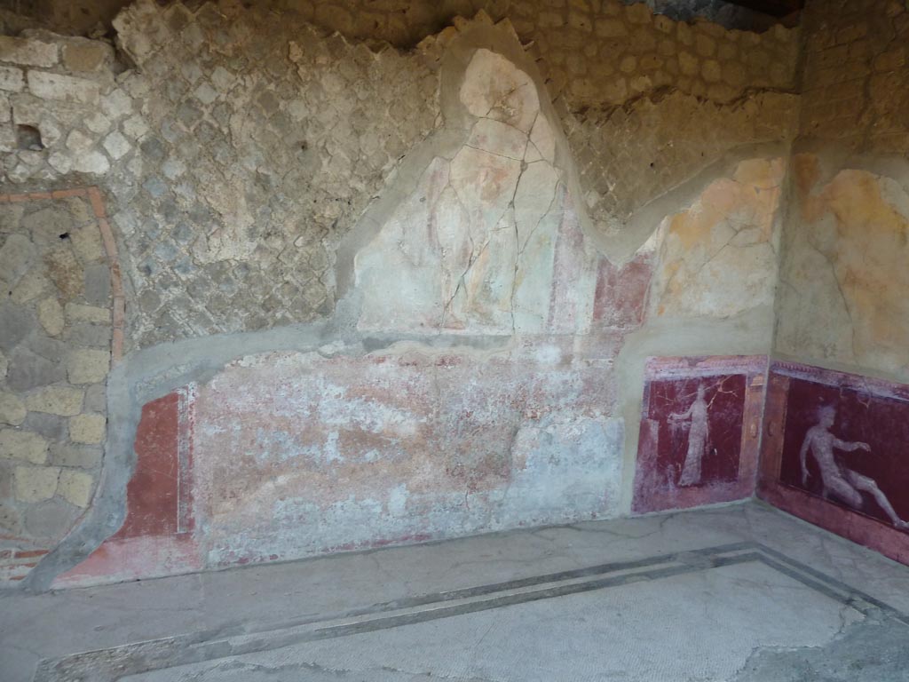 Stabiae, Villa Arianna, September 2015. Room 17, looking towards south wall and south-west corner.