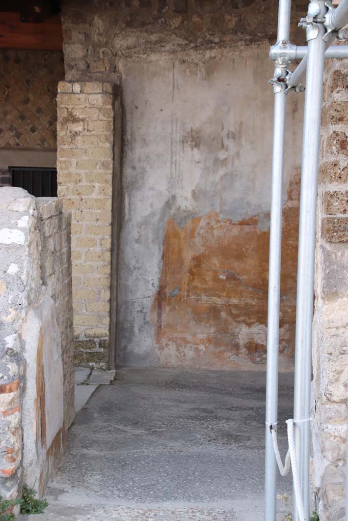 Stabiae, Villa Arianna, September 2021.
Room 40, looking towards south wall from entrance doorway. Photo courtesy of Klaus Heese.