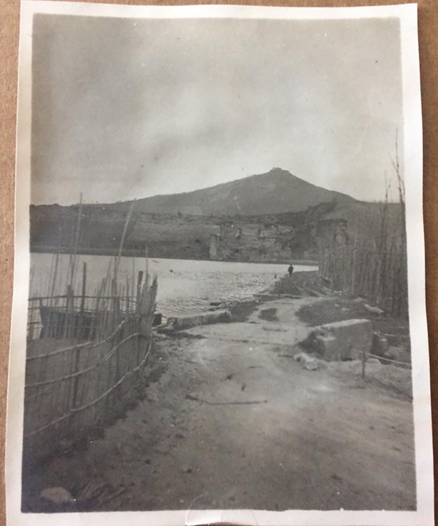 Vesuvius, August 27, 1904. Looking up to summit from a waterside location.
Photo courtesy of Rick Bauer.
