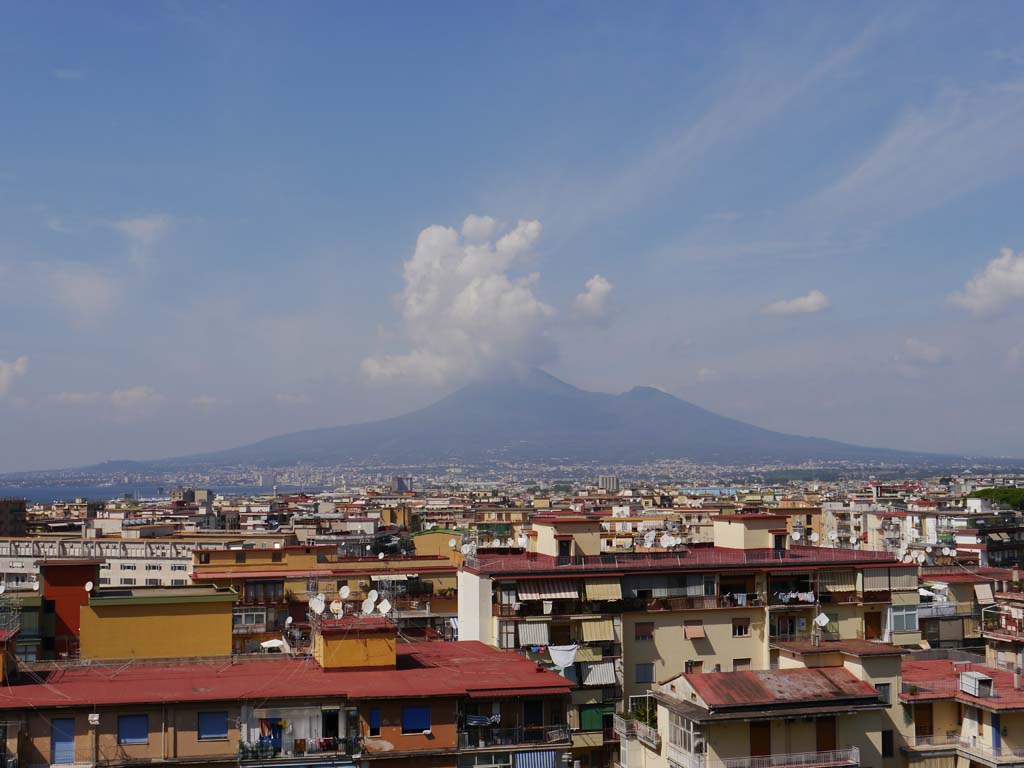 Vesuvius. September 2018. Looking north from Stabia.
Foto Anne Kleineberg, ERC Grant 681269 DÉCOR.