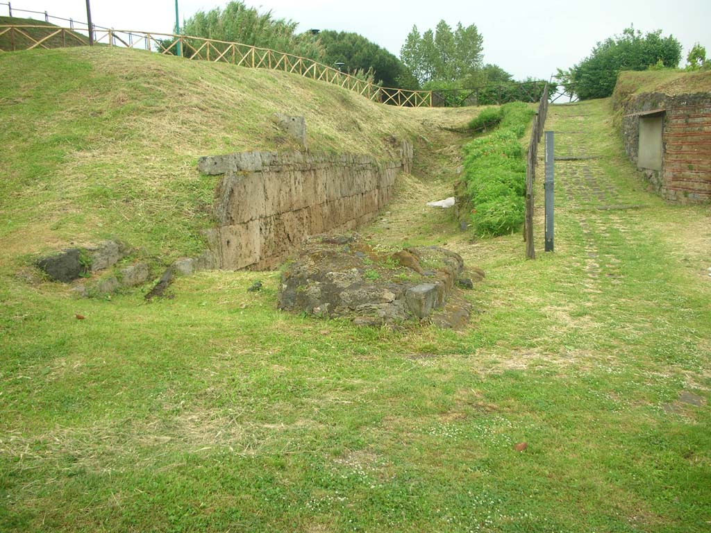 City Walls on north side of Pompeii, east side of Vesuvian Gate, May 2010.
Looking east to site of City Wall. Photo courtesy of Ivo van der Graaff.